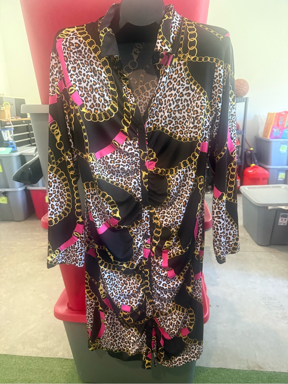 Leopard Chain Print Shirt Dress in Black & Pink p56